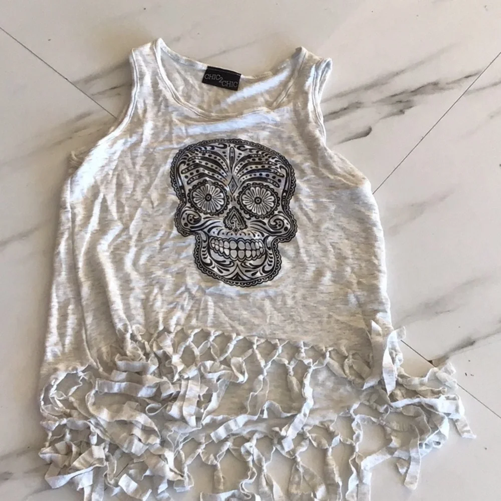 Designer tank - Picture 1 of 3